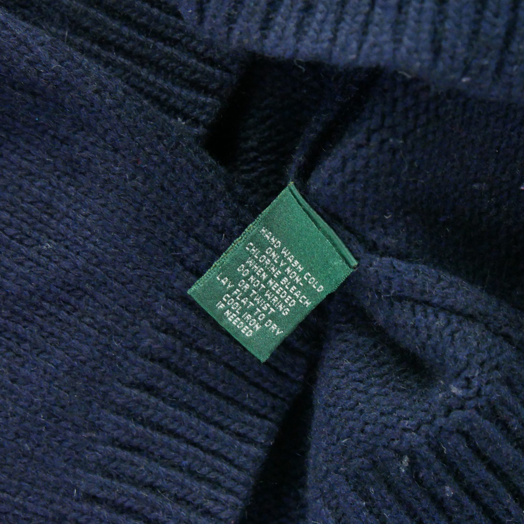 Pull Femme  en laine col roulé 5