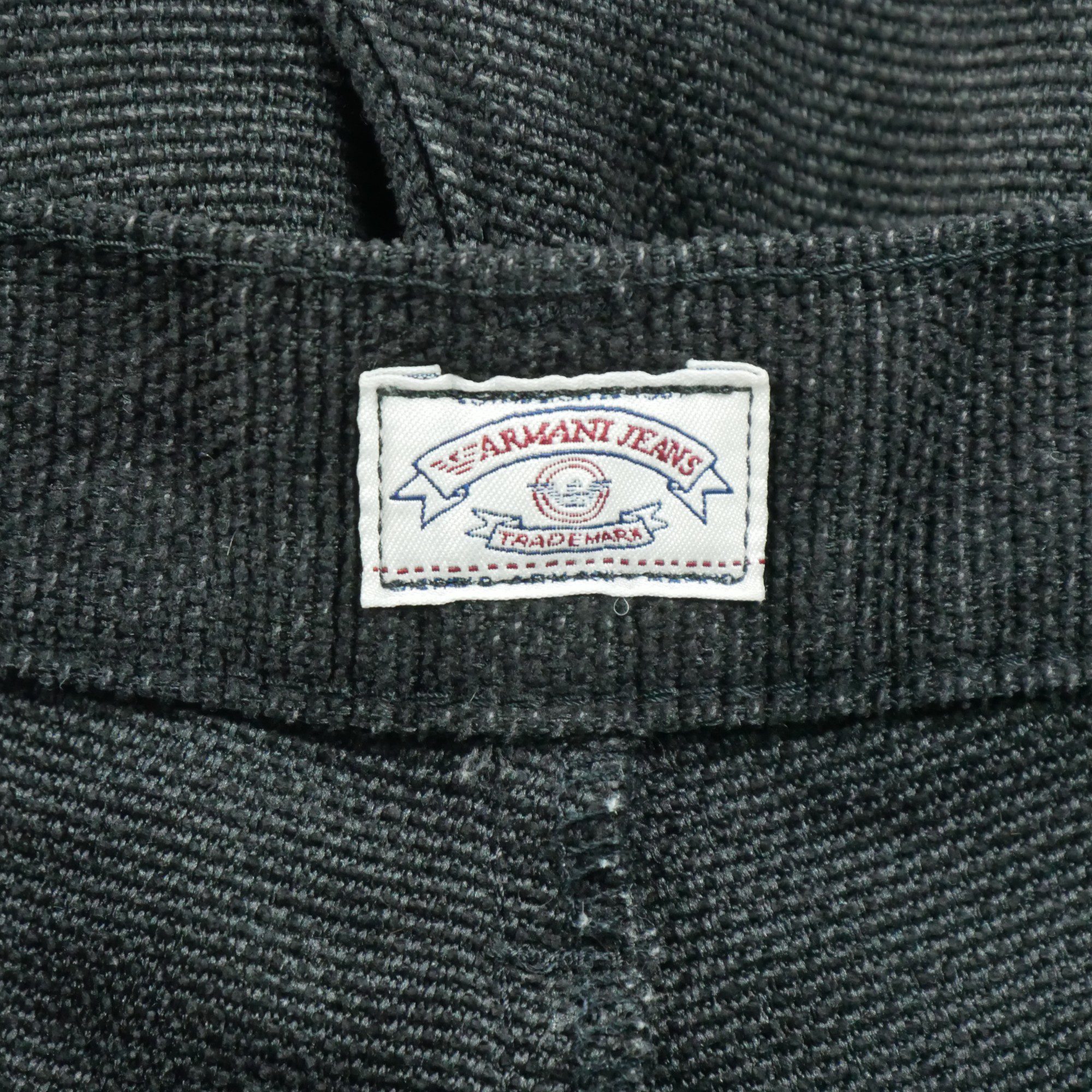 Jean Armani 9