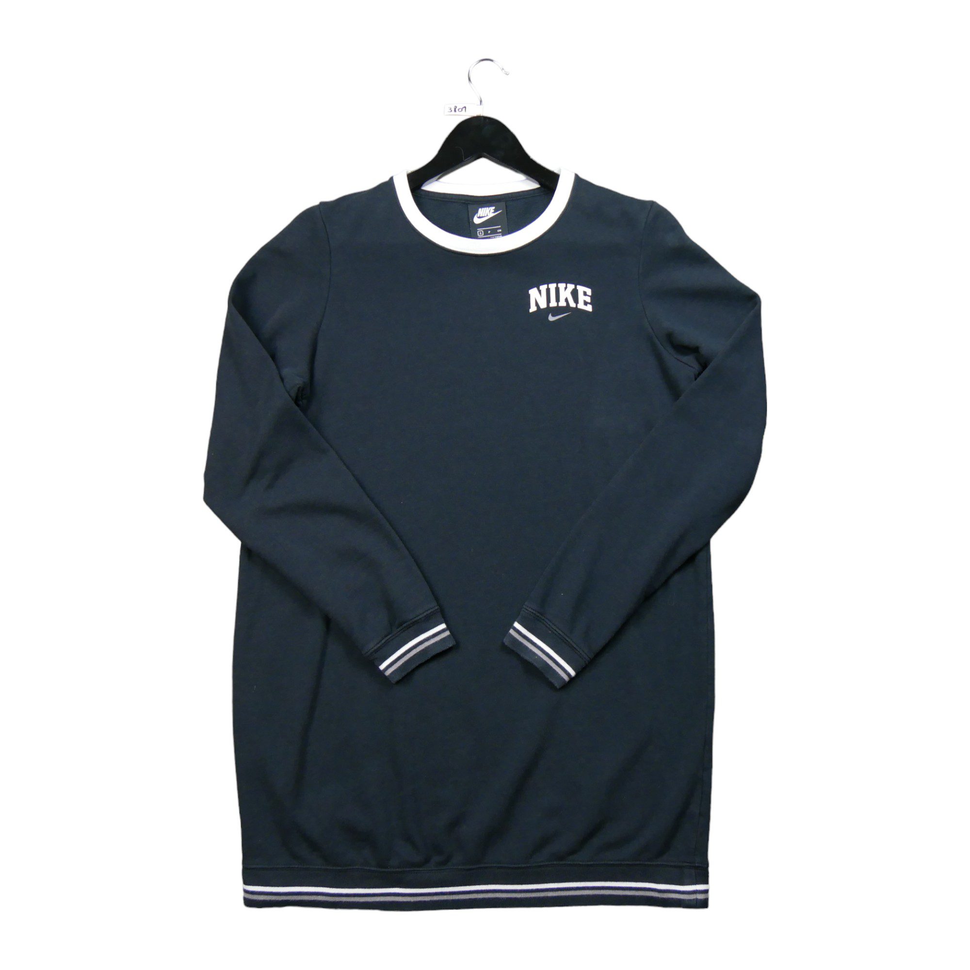 Robe Nike 1