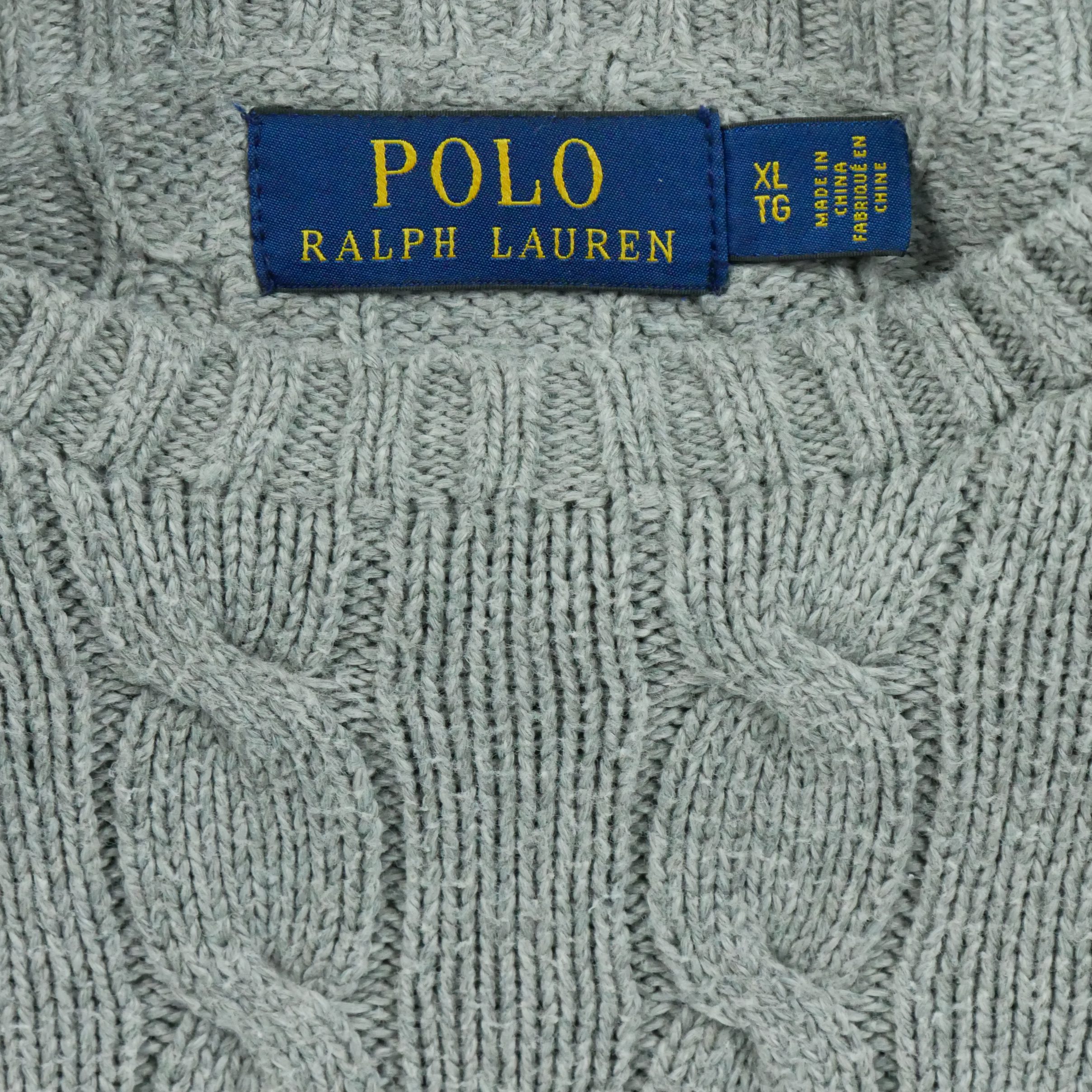 Pull Femme  en maille torsadée 7