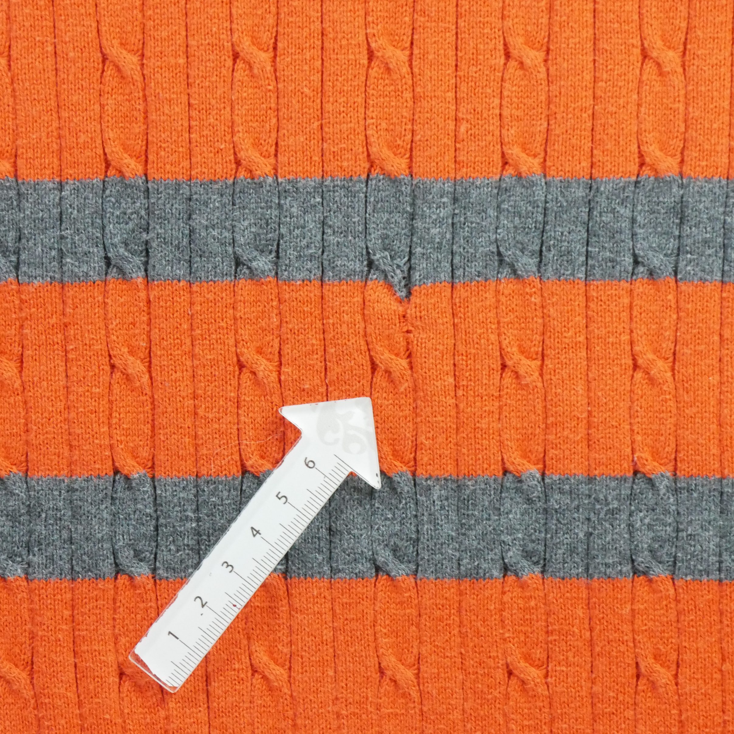 Pull Femme  en maille torsadée Orange 6