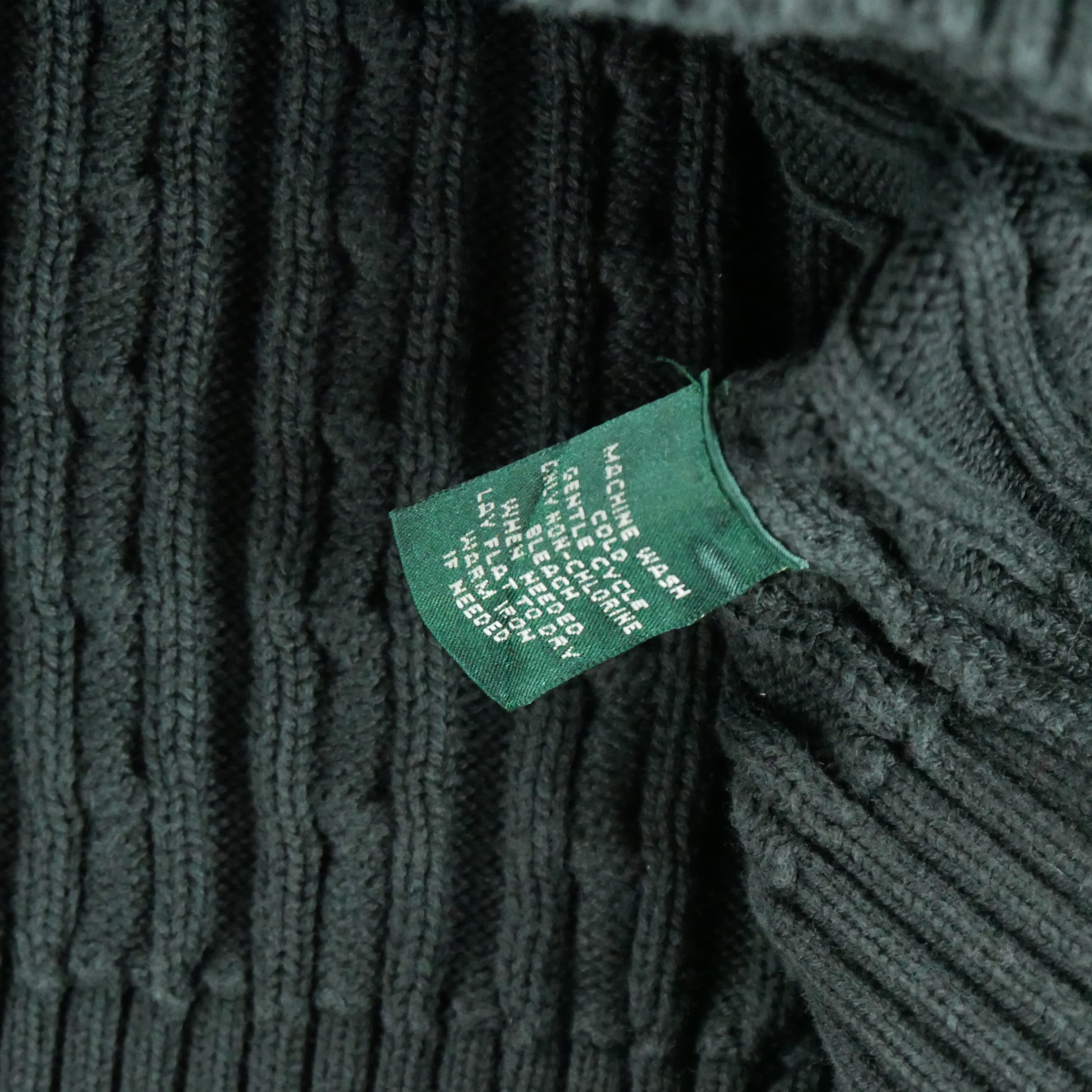 Pull Femme  en maille torsadée 6