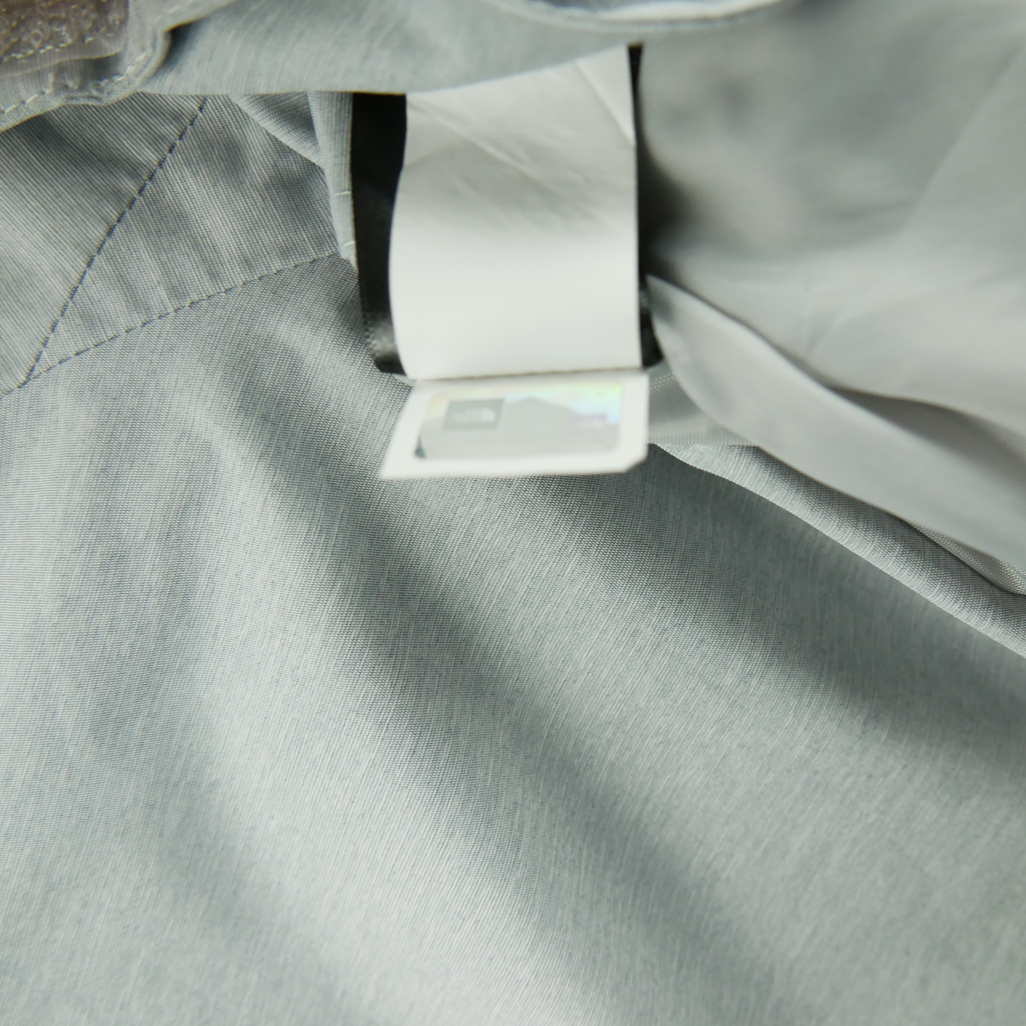 Coupe-vent Femme  TNF Gris 7