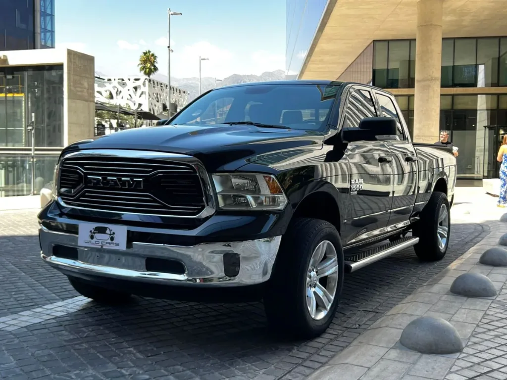 Ram 1500 3.6 2020 Bencina NEGRO