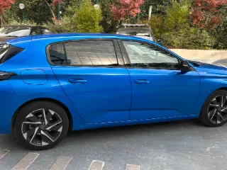 Peugeot 308 1.2 2023 Bencina AZUL foto 9