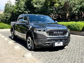 Ram 1500 5.7 2021 Bencina NEGRO foto 3