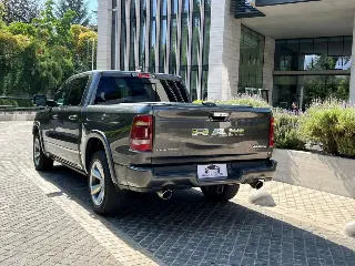 Ram 1500 5.7 2021 Bencina NEGRO foto 6