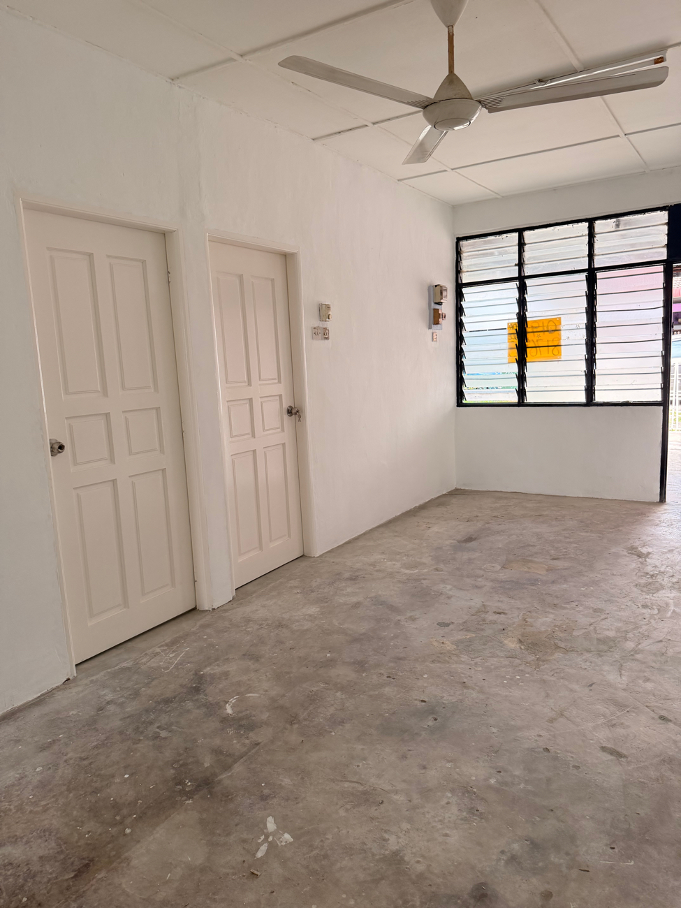 Single Storey Terrace House in Established Area — photo 2