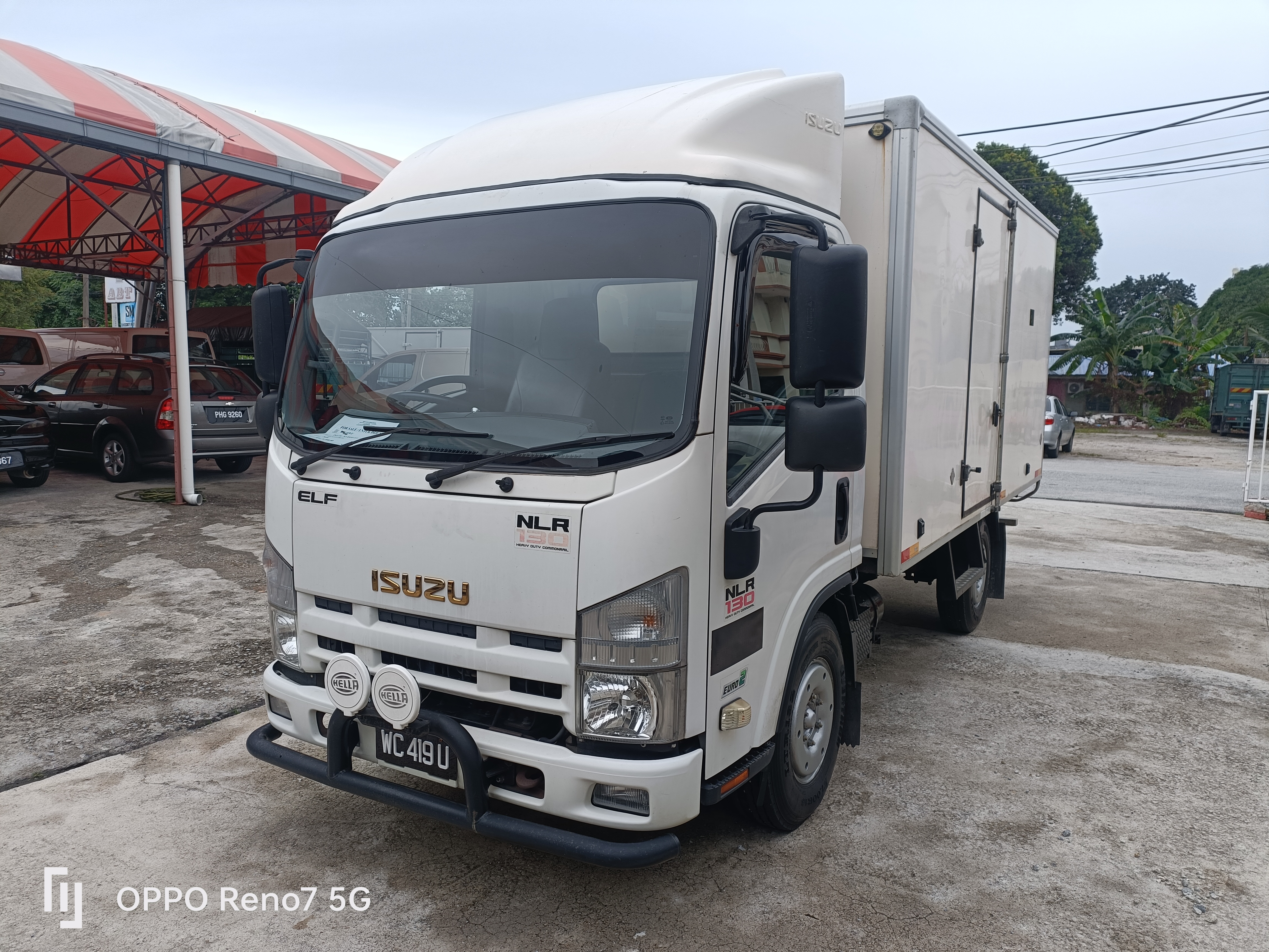 ISUZU NLR85 12.5Ft BOX 3.0cc YEAR 2016 can full loan — photo 2