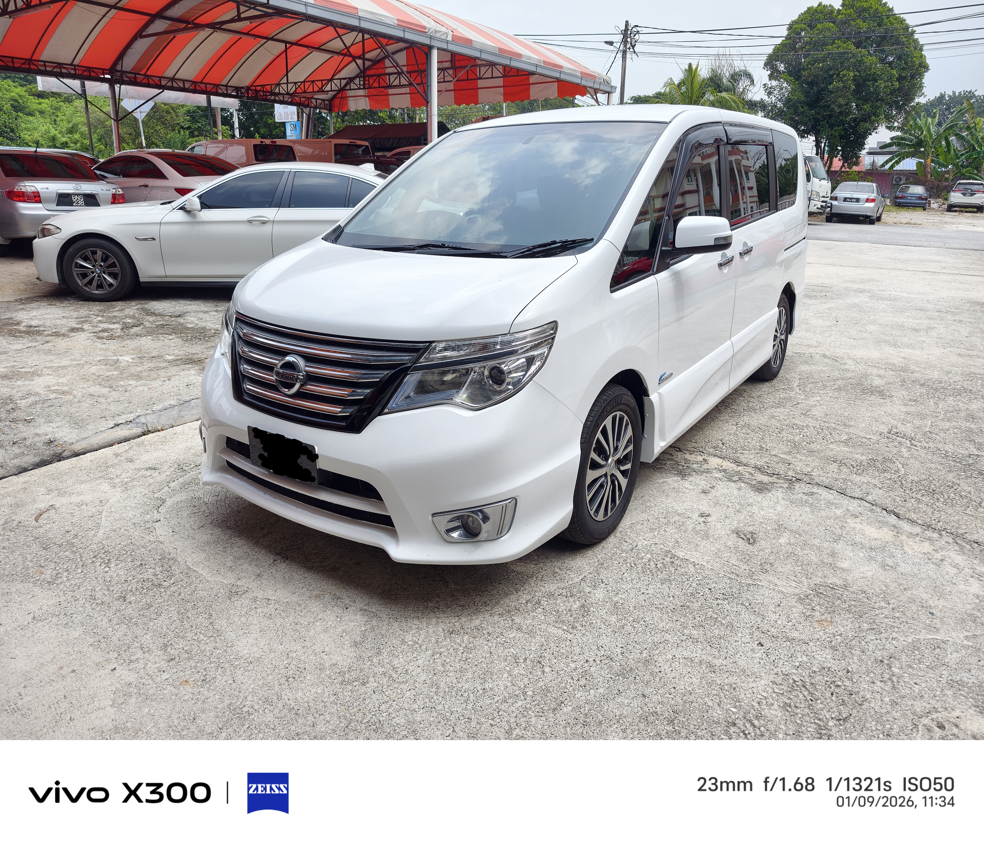 NISSAN SERENA 2.0(A)  CVT H/STAR S-HYBRID — photo 5