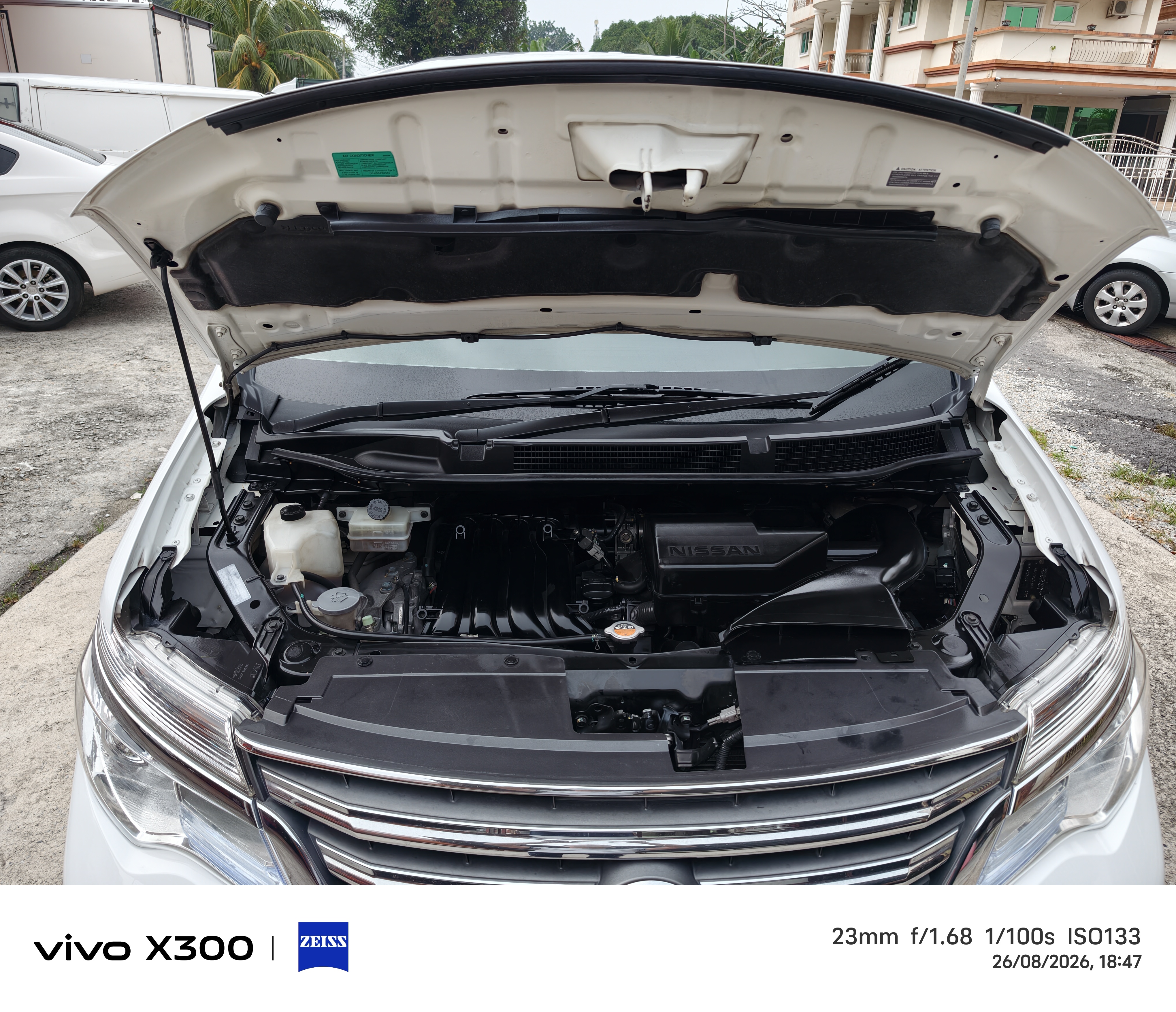 NISSAN SERENA 2.0(A)  CVT H/STAR S-HYBRID — photo 7