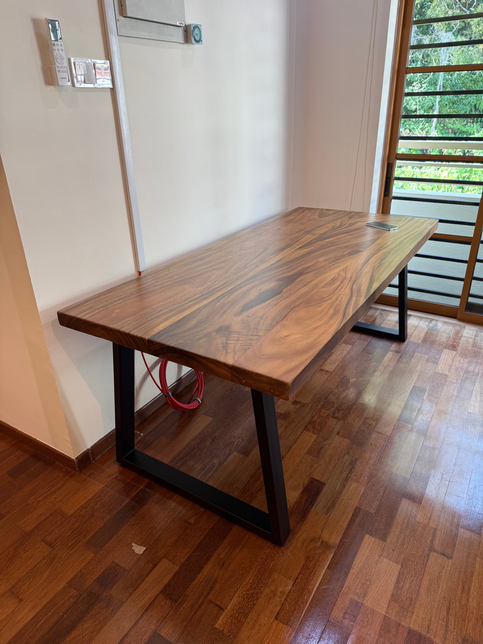 For sale Solid wood working desk
