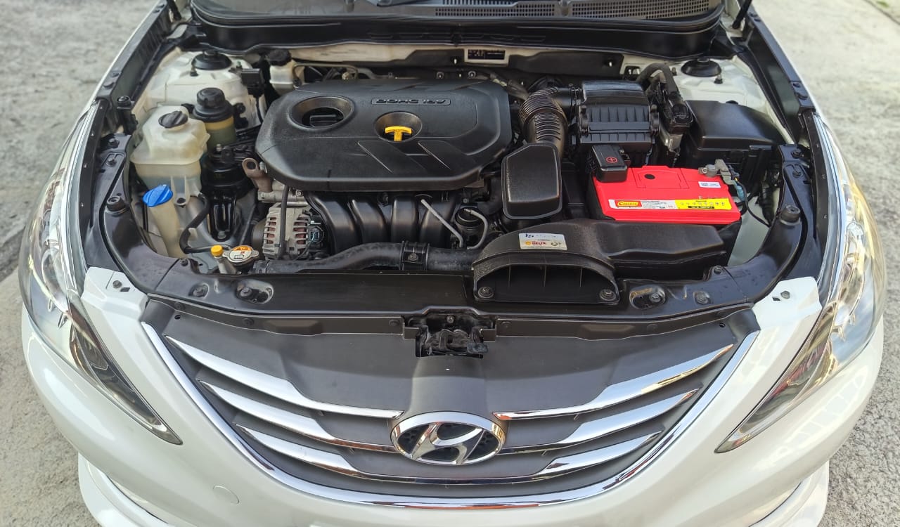 2013 Hyundai SONATA 2.0 EXECUTIVE YF (A) PANANOMIC ROOF IMPORT BARU — photo 7