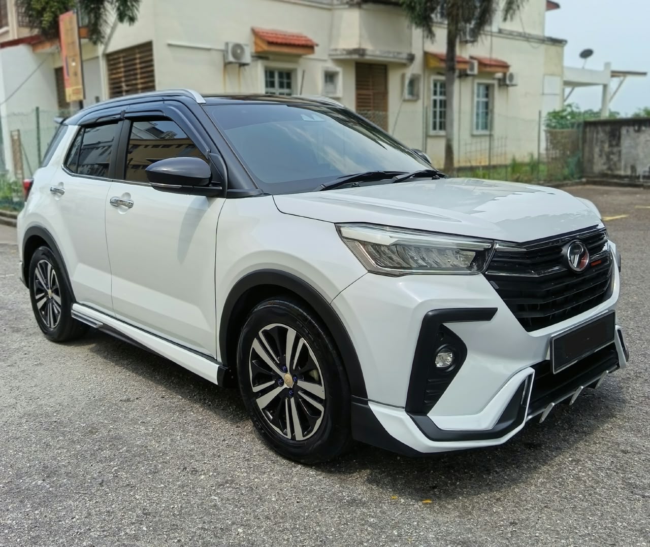 PERODUA ATIVA ADVANCE 1.0(A) TURBO YEAR 2021 CAN FULL LOAN — photo 2