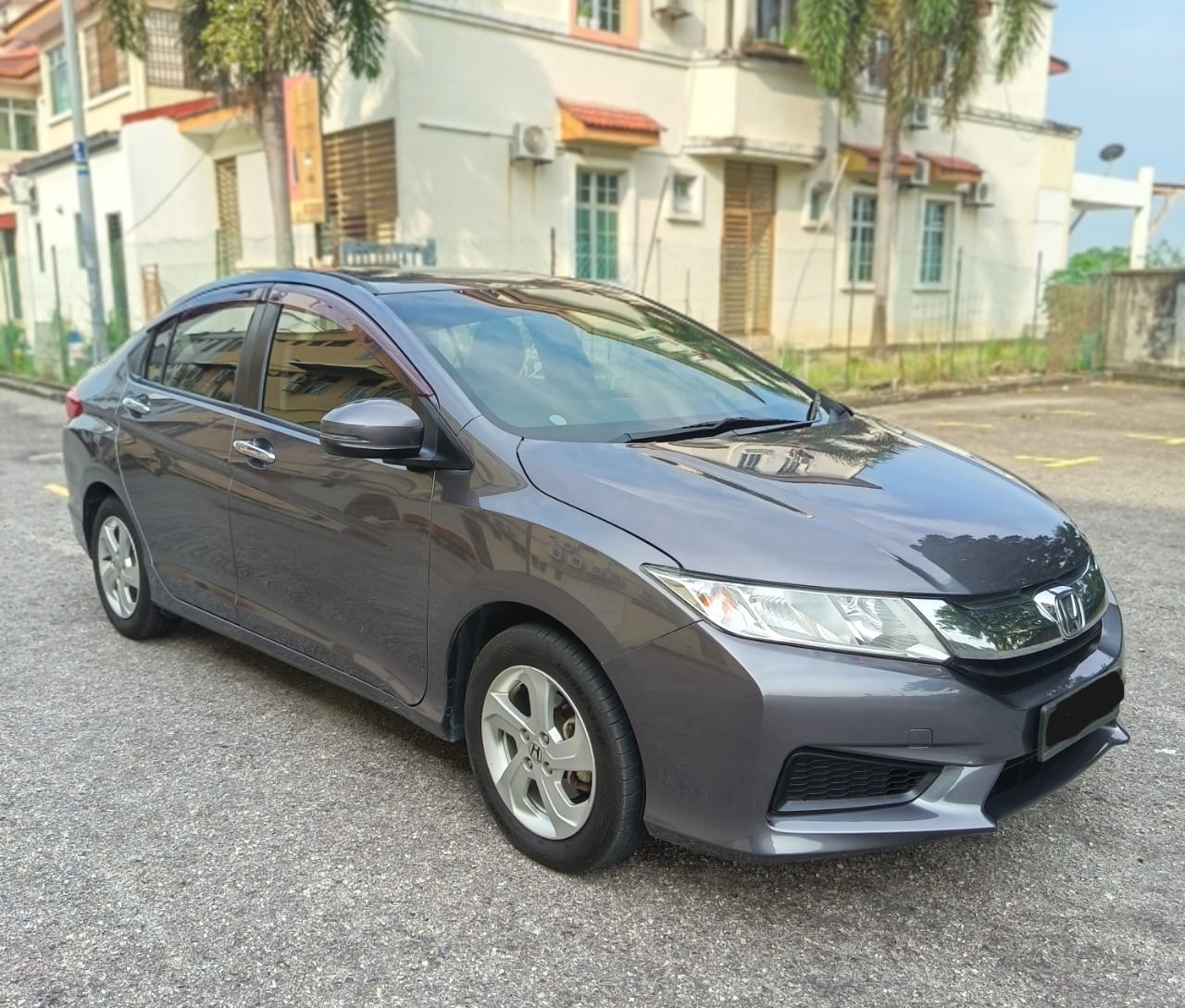HONDA CITY 1.5(A) E SPEC YEAR 2016 CAN FULL LOAN