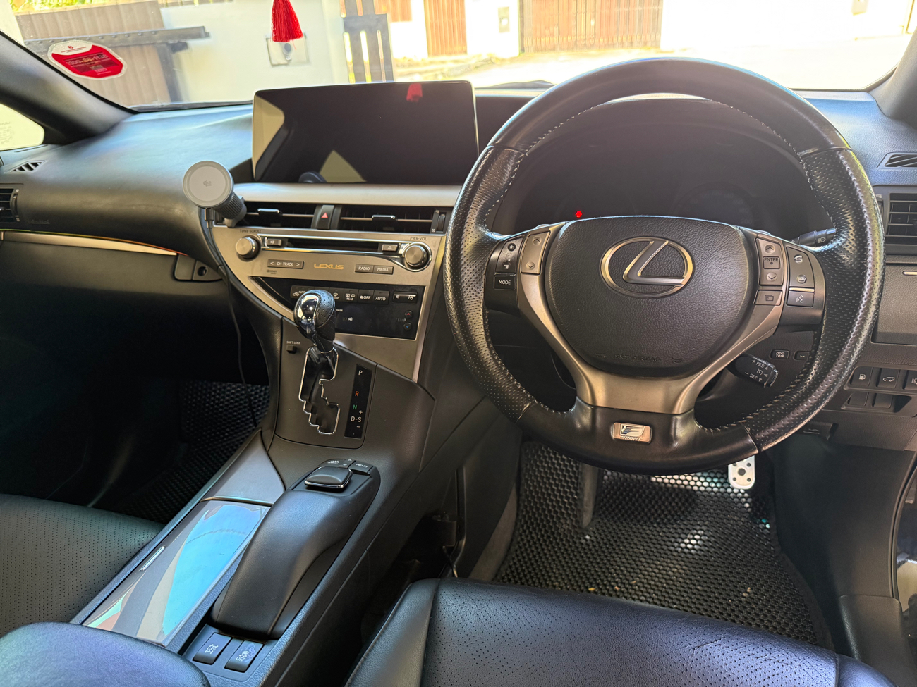 Lexus RX350 Fsport Local CBU Unit — photo 8