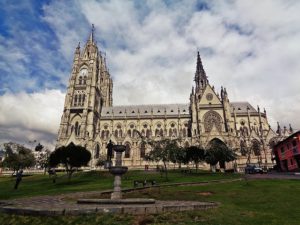 Basílica del Voto Nacional | Ecuador