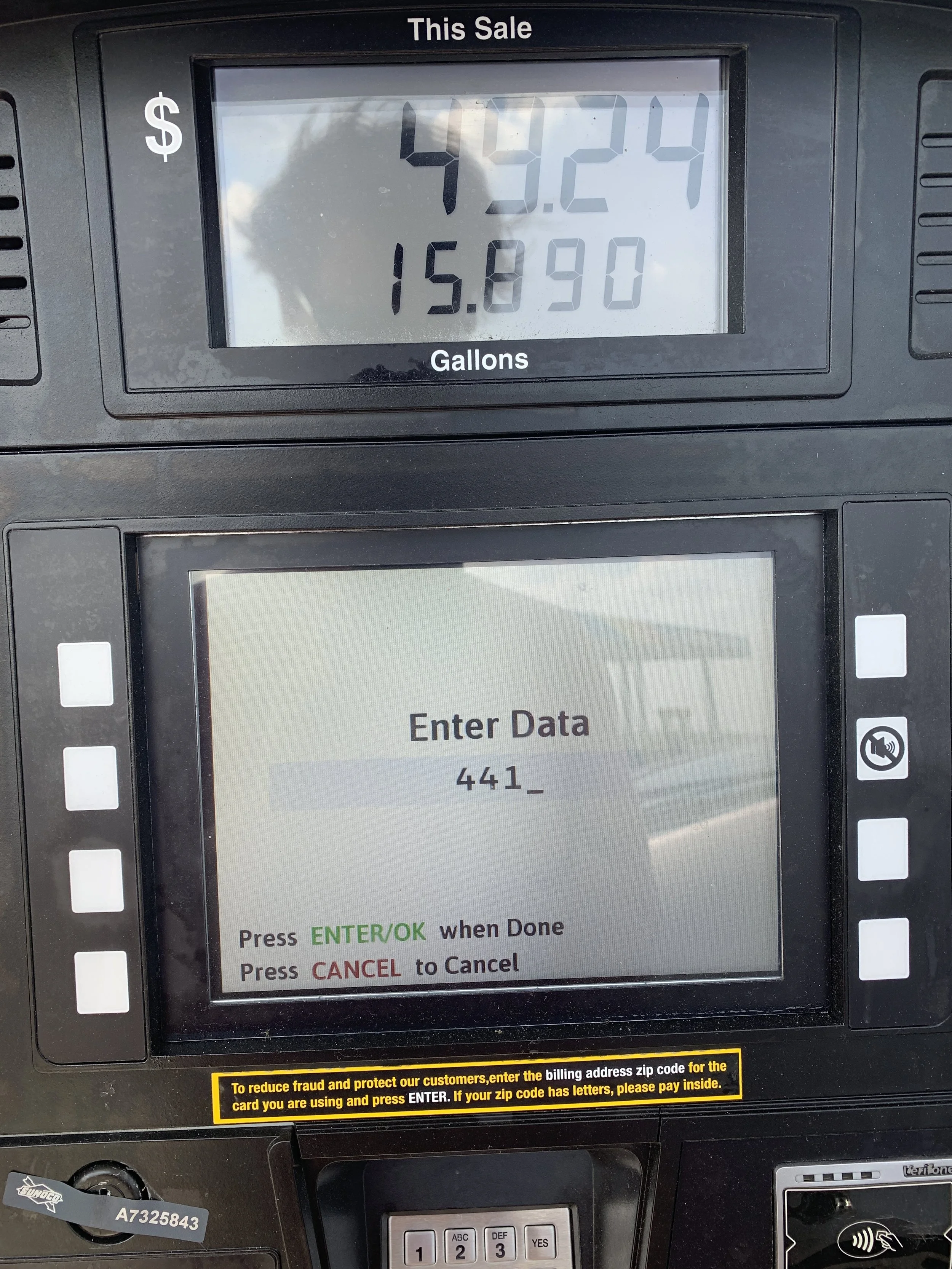  Image taken at a gas station in Howe on 2019 