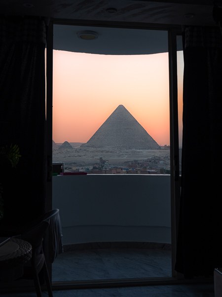 Pyramide encadrée