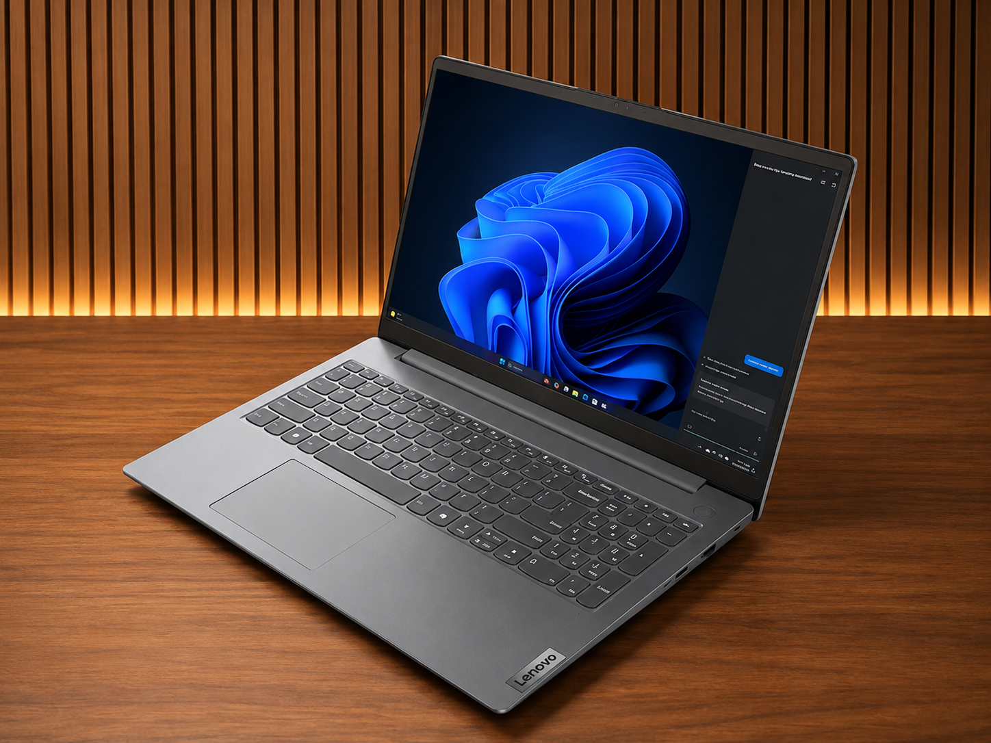 Laptop Lenovo V15 G5 IRL