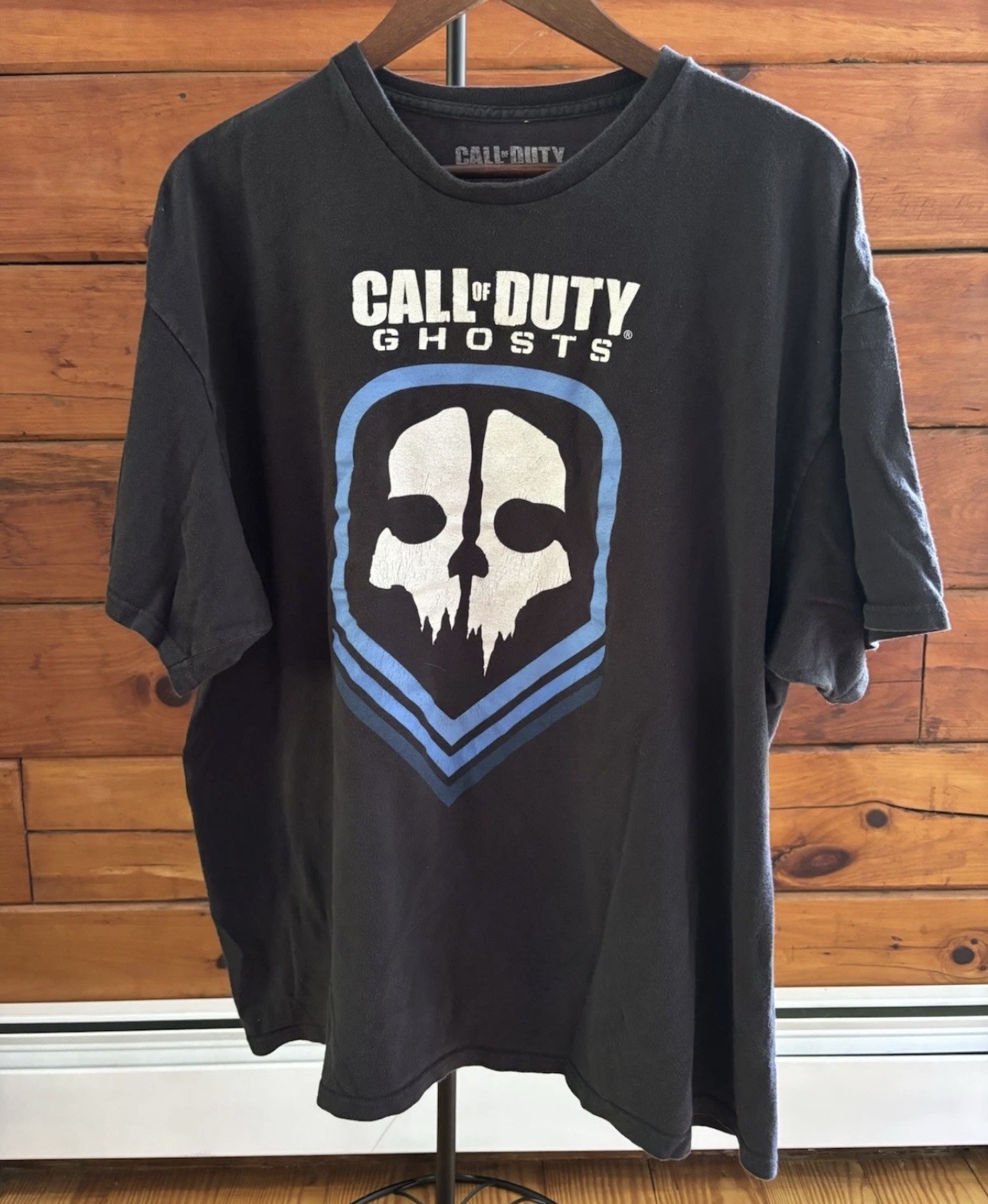 Call of Duty Men's 2XL Black Crew Neck Short Sleeve Ghost Graphic Logo Tee