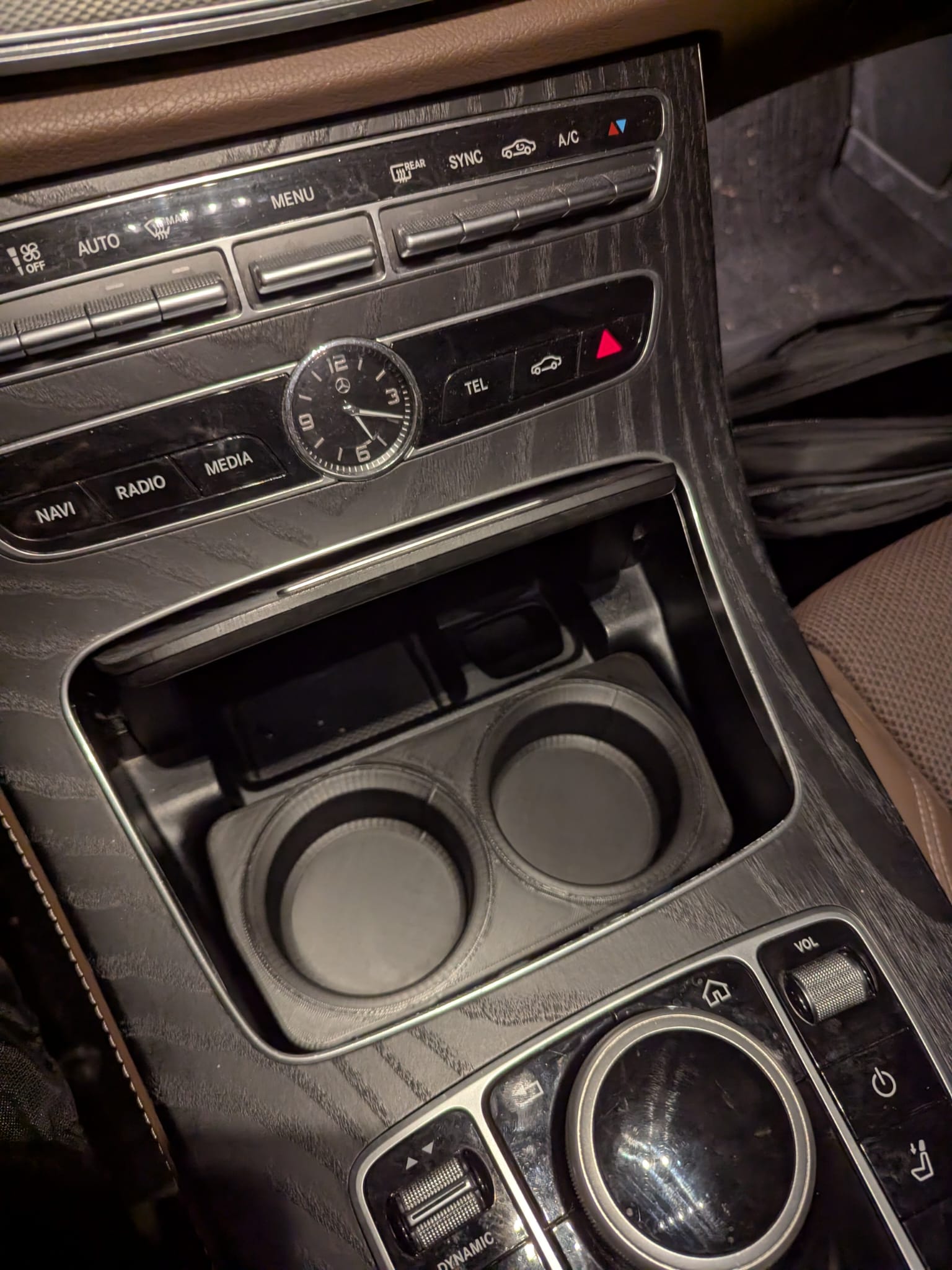 Suport pahare Mercedes-Benz Clasa C