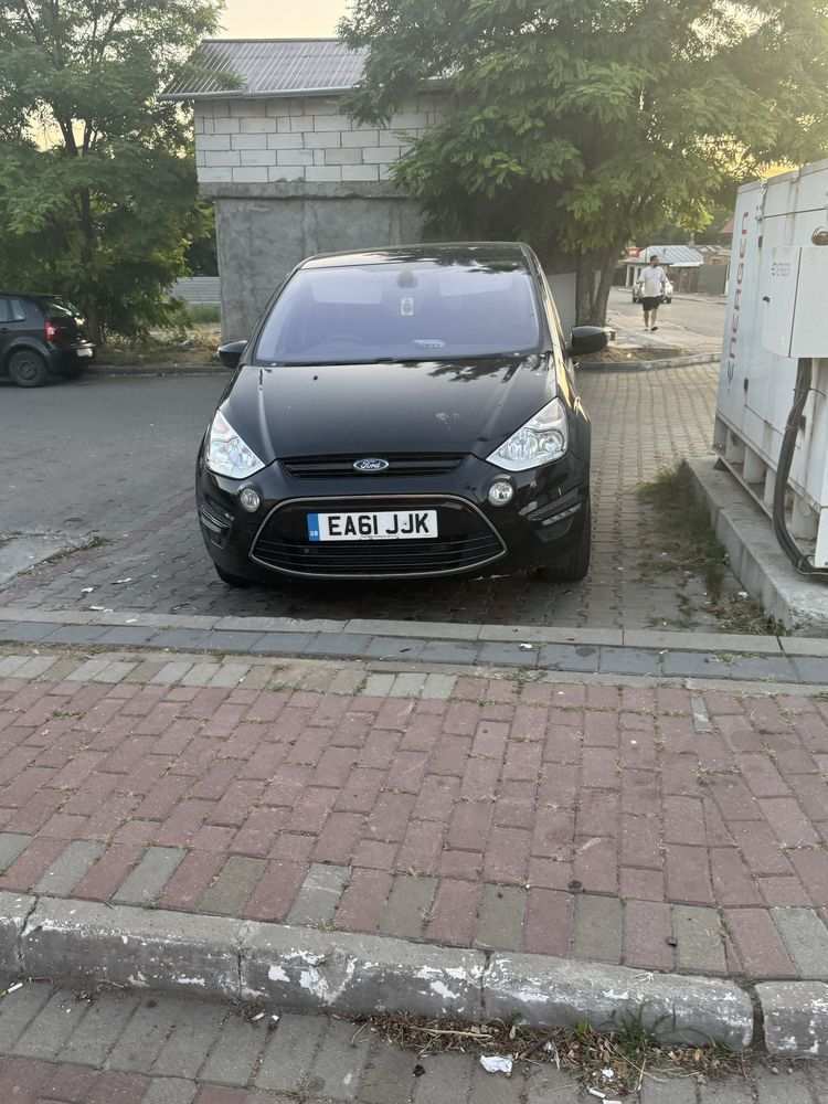 Ford S-Max 2.2 Diesel 200 CP volan dreapta