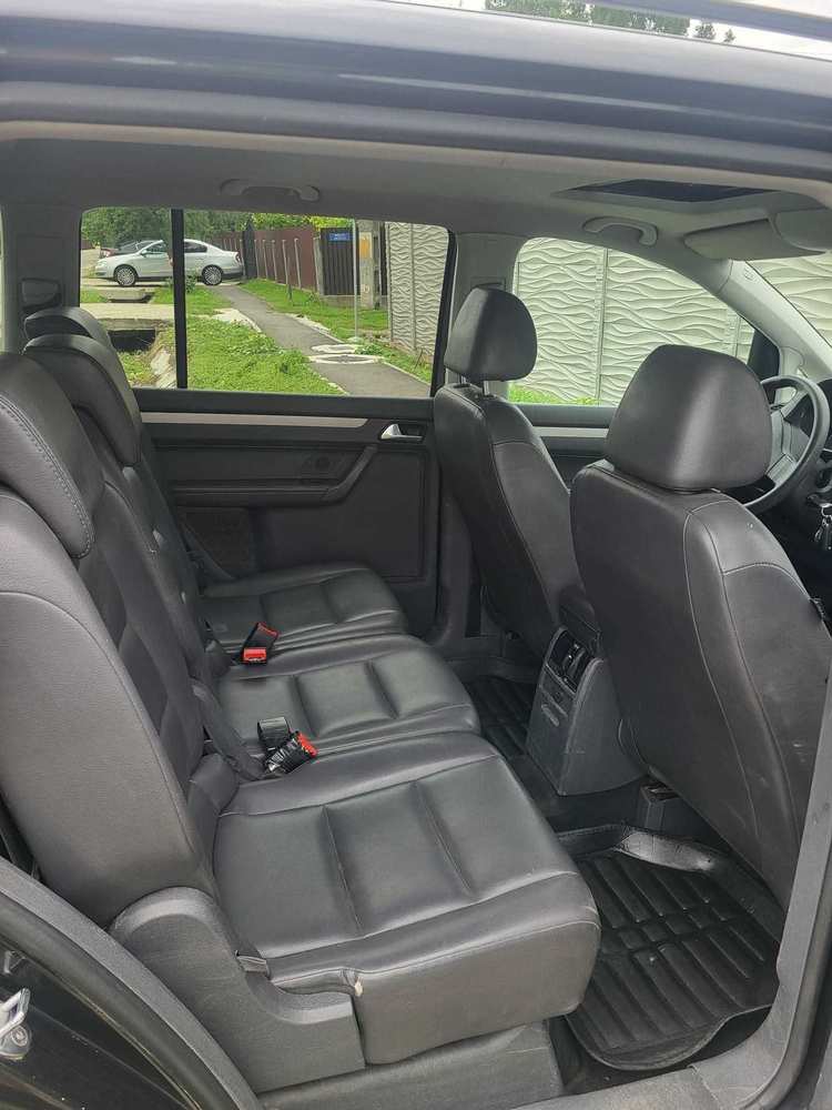 Volkswagen Touran 2010 2.0 Diesel DSG