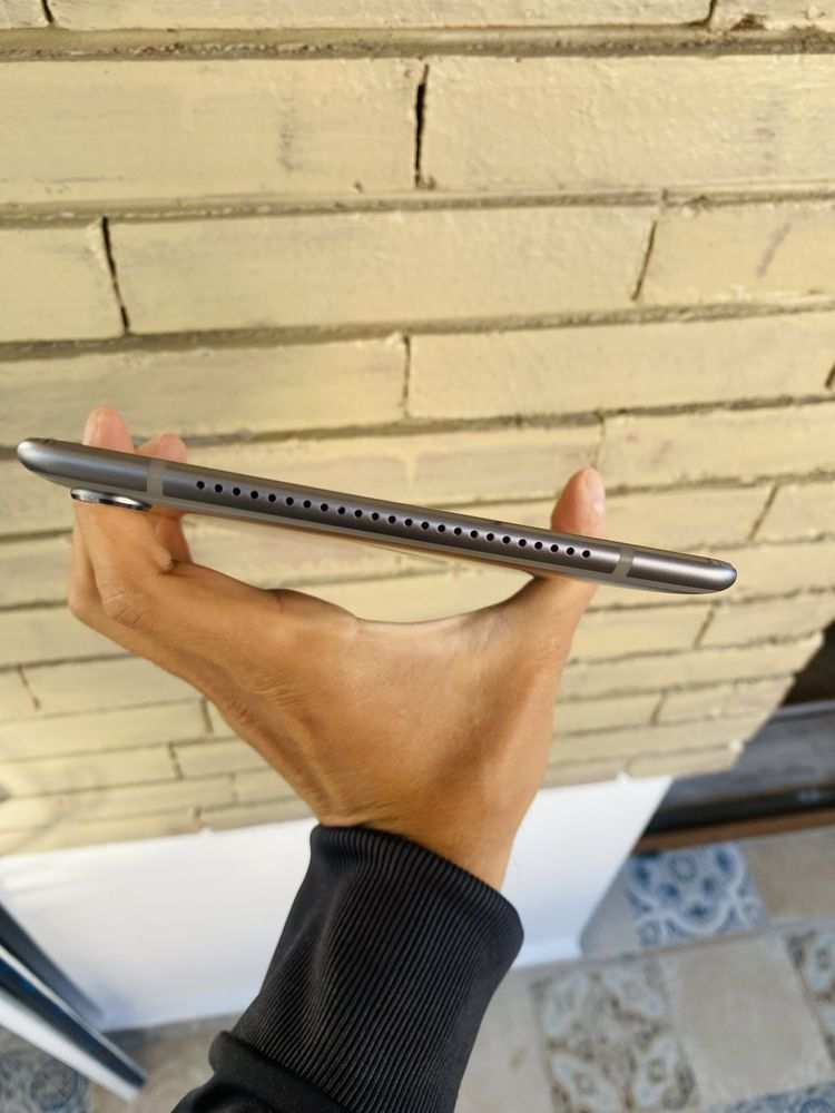 Tableta Huawei MediaPad M5 8.4inch 2K 4GB RAM