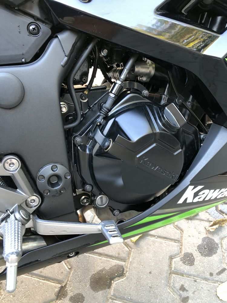 Pachet Kawasaki Ninja 300 ABS KRT + Bicicleta Merida One Twenty