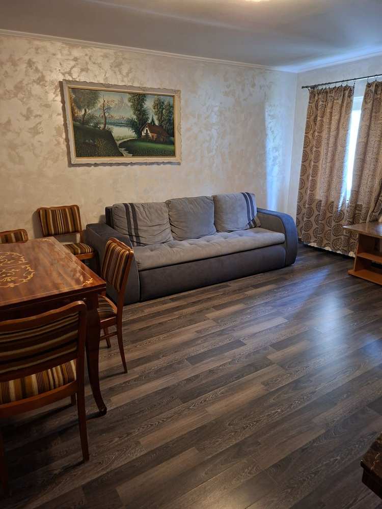 Apartament 4 camere 1 Mai parter Braniște