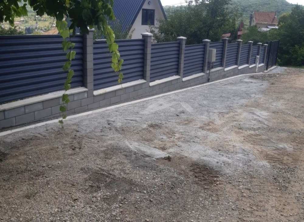 Pavaj, garduri și amenajări curți