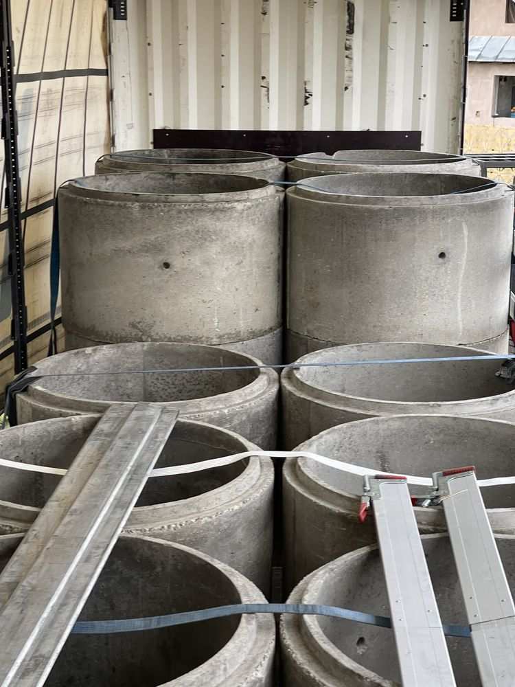 Tuburi cu mufă din beton armat