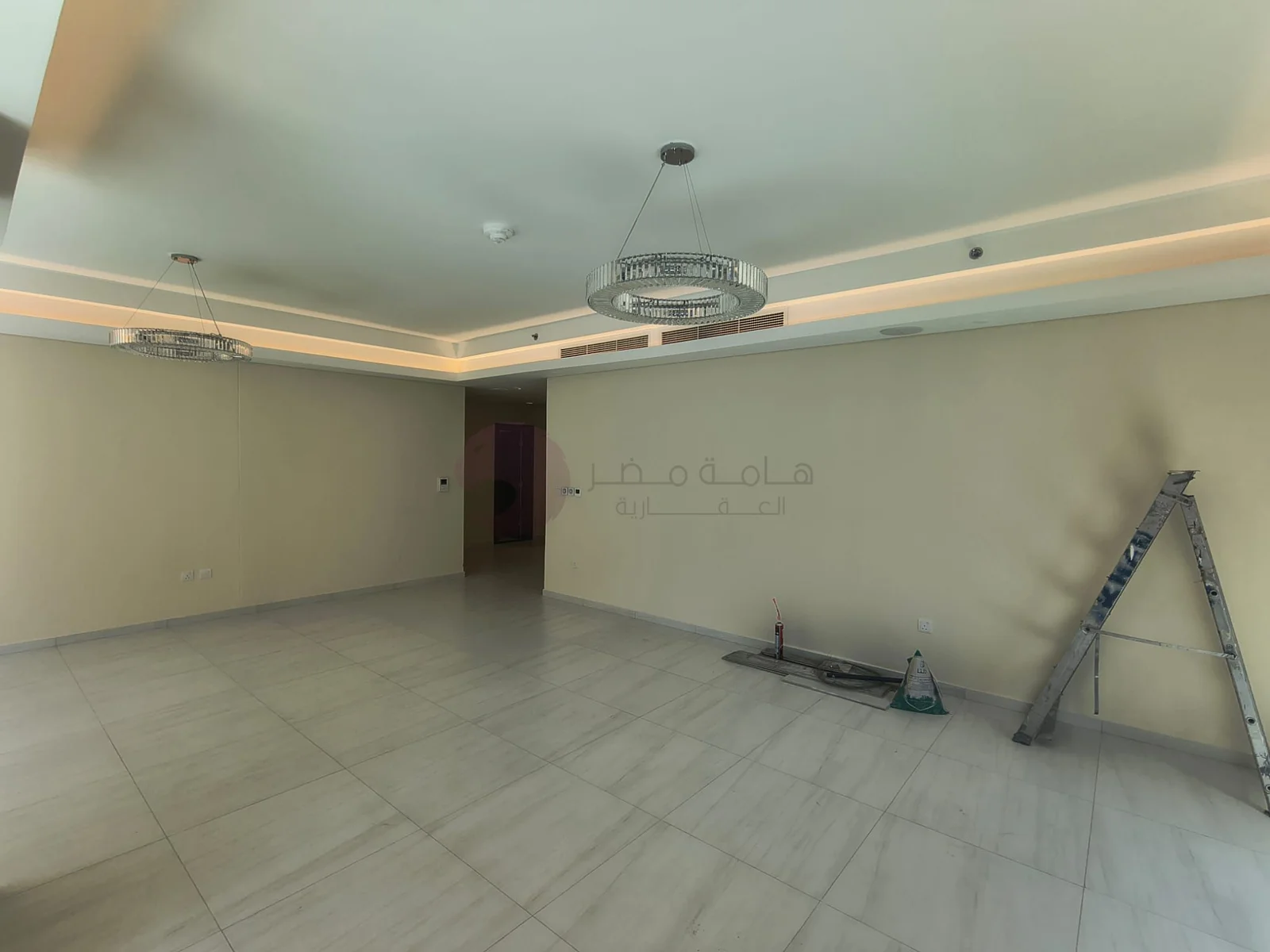 Unfurnished 3 Bedroom Apartment for Sale in Crystal Residence