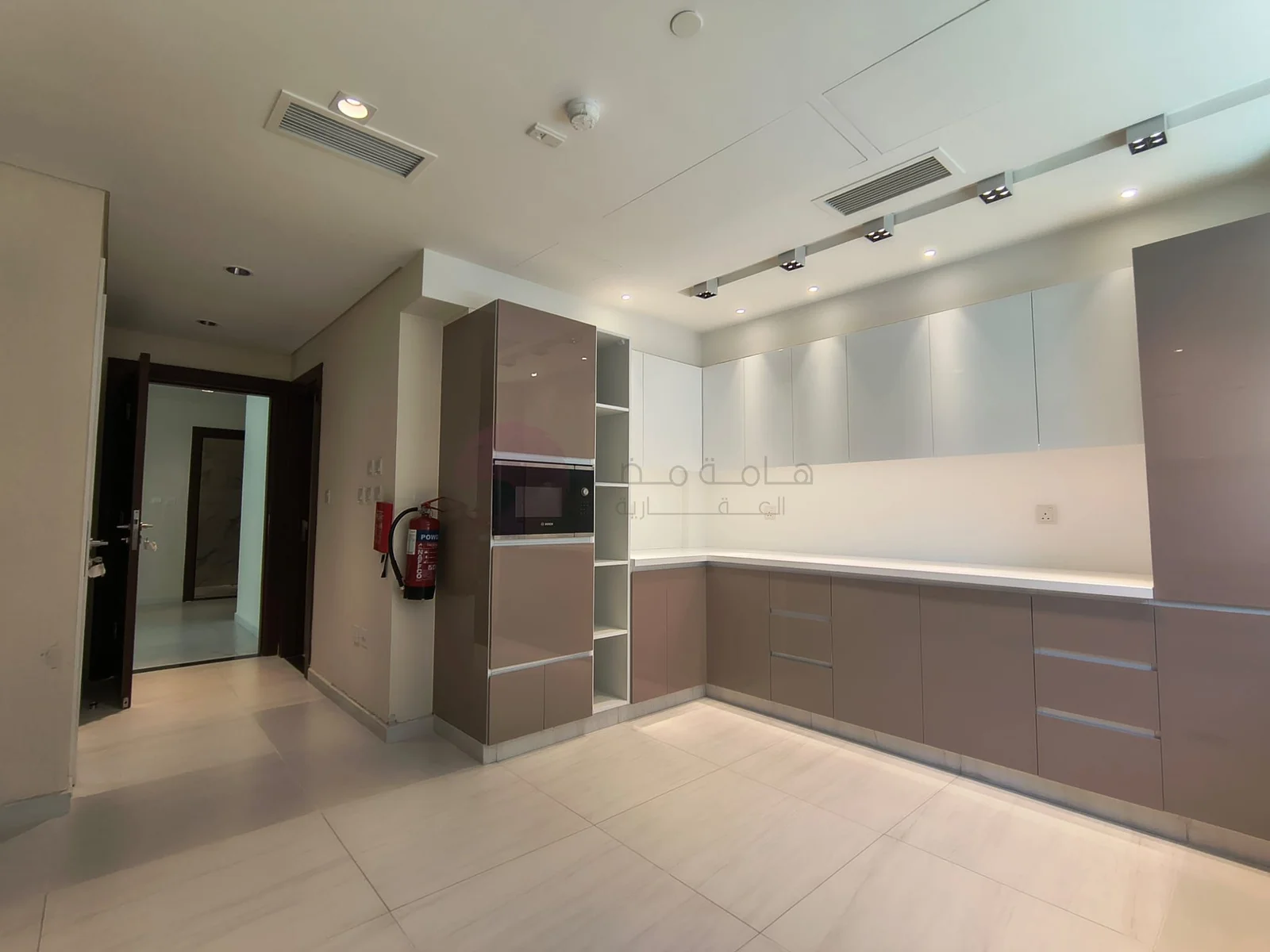 Unfurnished 3 Bedroom Apartment for Sale in Crystal Residence