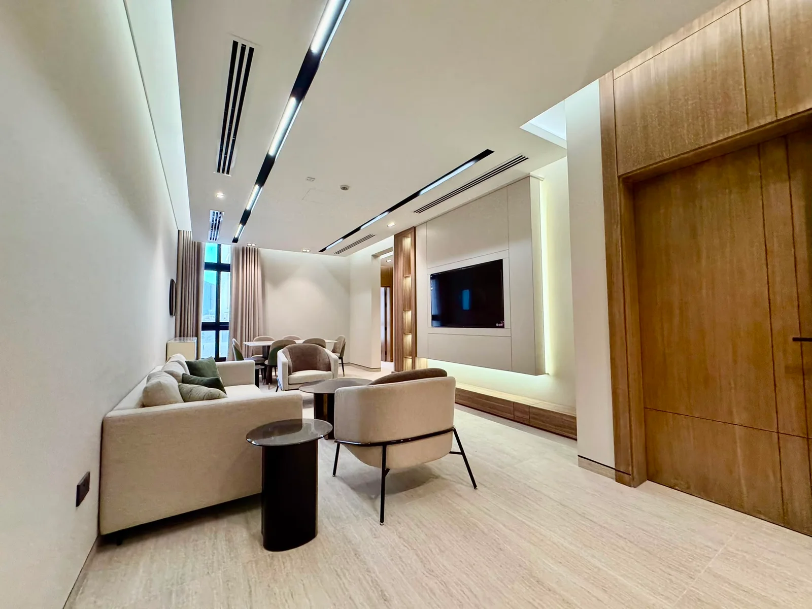 NEW PREMIUM FURNISHED 2+1BR APT WITH POOL & GYM