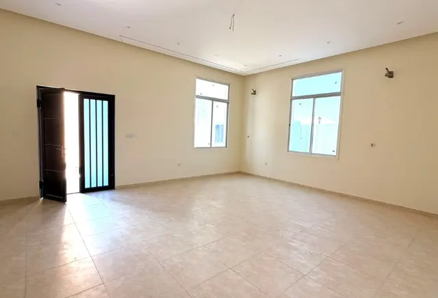 NEW PREMIUM 6BR VILLA | 2 MAJLIS | LARGE YARD - view 3