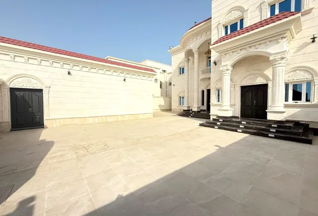 ELEGANT LUXURY 7BR VILLA| PRIVATE MAJLIS+LIFT