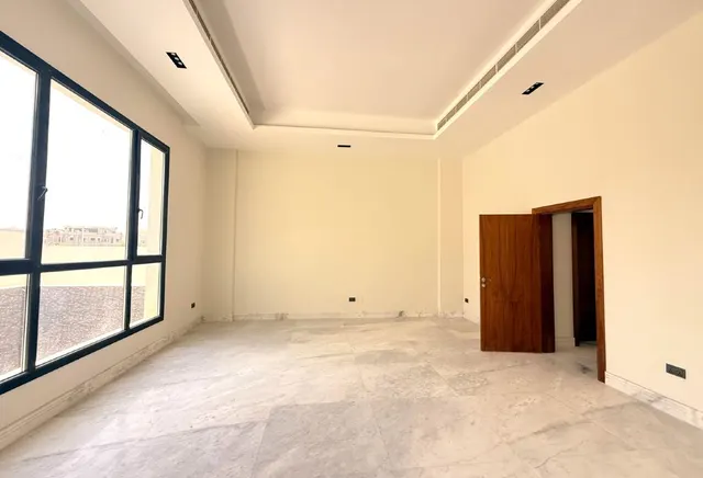 PREMIUM BIG 5+2BR VILLA + LIFT & POOL - LUSAIL