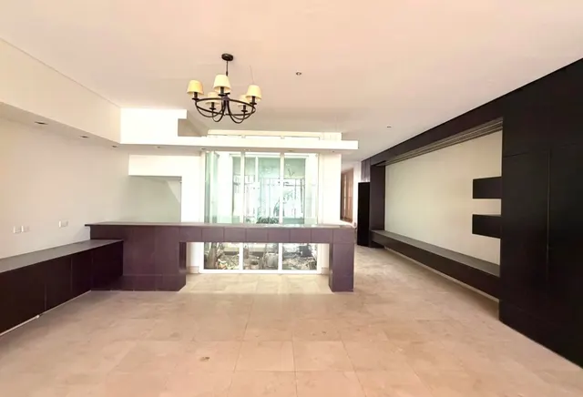 PREMIUM 4+1BR FAMILY VILLA| DIRECT BEACH ACCESS - view 3