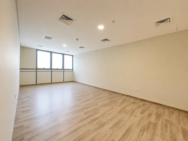 SPACIOUS 2BR+MAID | HIGH FLOOR | ALL AMENITIES - view 3