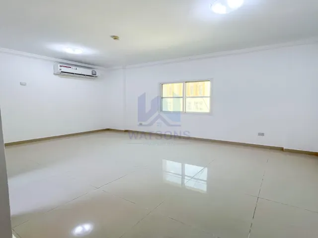 SPACIOUS UF 3BHK APT NEAR METRO LINK - WAKRAH
