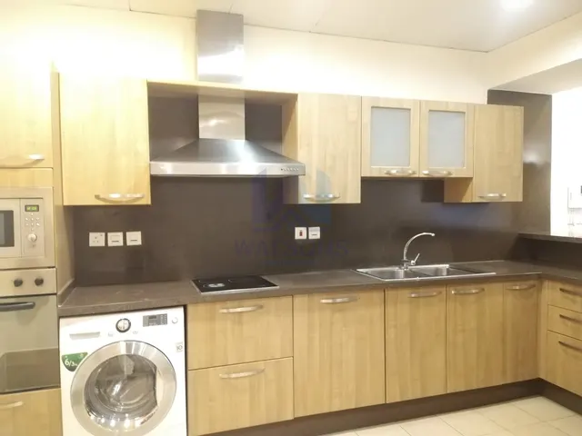STUNNING FURNISHED 2BHK APT - WEST BAY