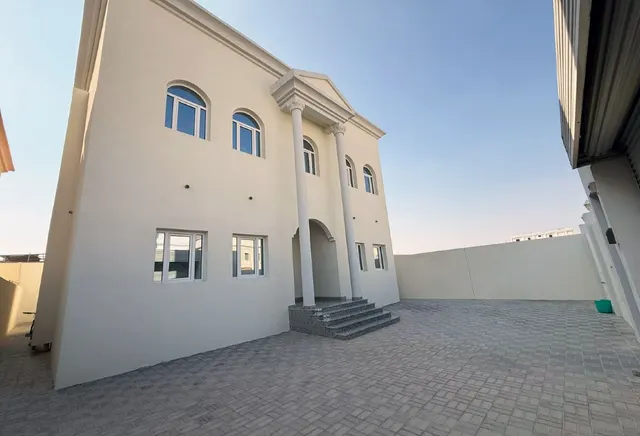 8BR RENTED VILLA– BEHIND DOHA FESTIVAL CITY