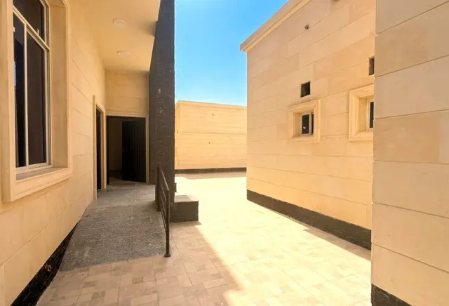 PREMIUM NEW 7BR VILLA WITH LIFT| CORNER PROPERTY