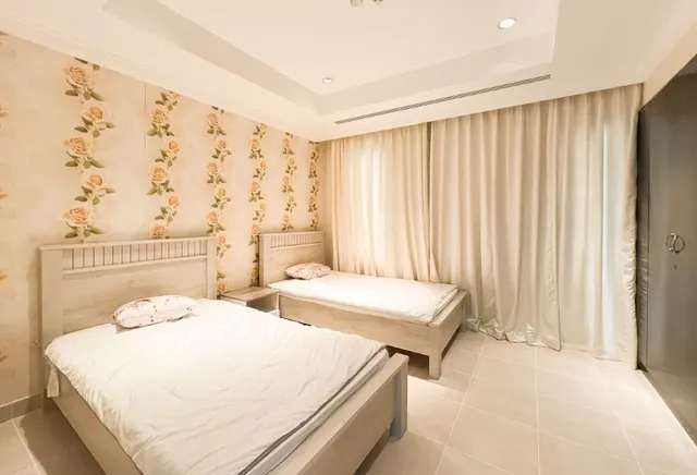 BEACHFRONT FF 2BR RENTED APT+MONTHLY INCOME - view 3