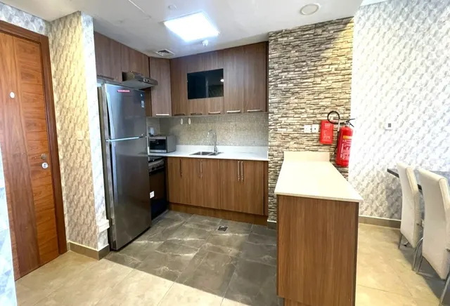 READY-TO-MOVE| 2BHK+BALCONY| TITLE DEED&RESIDENCE
