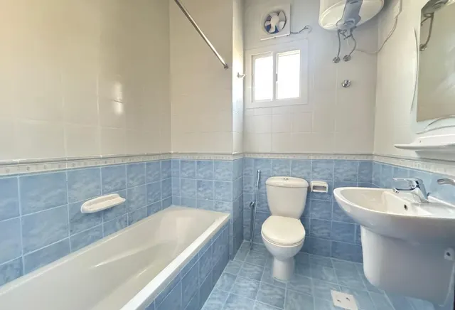 SPACIOUS UF 3 BEDROOM APARTMENT - BIN MAHMOUD