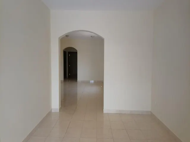 UF 6BR SA VILLA| PRIME LOCATION| MARKHIYA