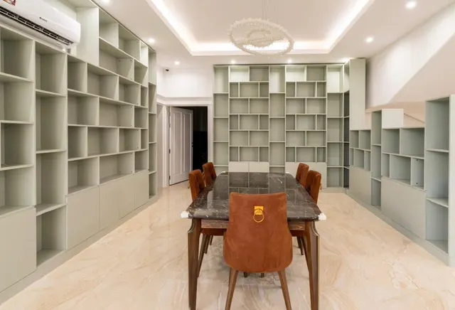 PREMIUM 6BR CORNER VILLA | LIFT & GARDENS|RAYYAN